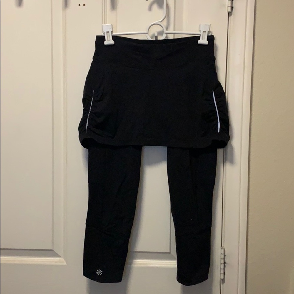 Athleta cropped leggings with top skirt